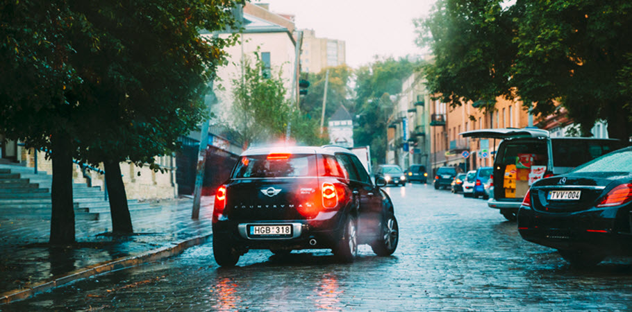 Signs of a Clogged Air Pipe in Your MINI